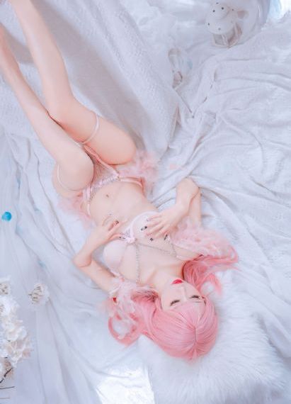 黄雨婷个人资料