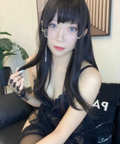 欧美草草视频