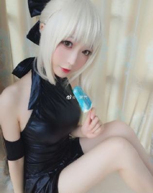 漂亮的小桃子